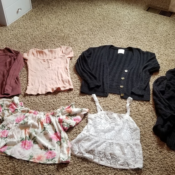 Top bundle - Picture 3 of 4